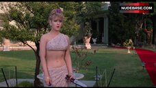 Hot Bernadette Peters Throws Knives – The Jerk