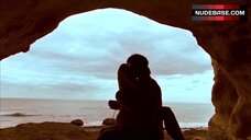 1. Natalie Laing Sexy Scene – Summer Of Love