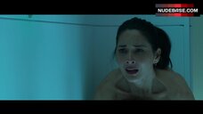 Olivia Munn Sexy Scene – The Predator