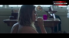 1. Sophie Nelisse Side Boob – Close
