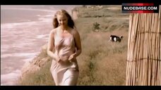 1. Svetlana Khodchenkova Erect Nipples – Blagoslovite Zhenshchinu