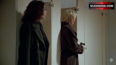 34. Lola Glaudini in Violet Bikini – Nypd Blue