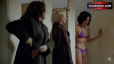 89. Lola Glaudini in Violet Bikini – Nypd Blue