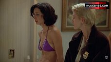 Lola Glaudini Bikini Scene – Nypd Blue