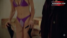 56. Lola Glaudini Bikini Scene – Nypd Blue