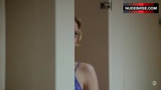 45. Kelly Mullis Shows Underwear – Nypd Blue