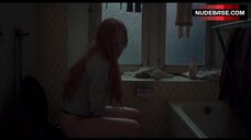 Dakota Johnson Hot Scene – Suspiria