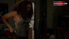 45. Jaime Lee Kirchner Decollete – Bull