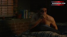 56. Jaime Lee Kirchner Decollete – Bull