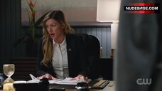 45. Caity Lotz in Sexy Underwear – Dc'S Legends Of Tomorrow