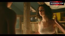 Tanya Reynolds Privat Dance – Sex Education