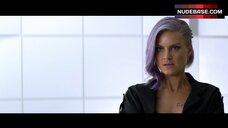 89. Eliza Coupe Sexy in Shorts – Future Man