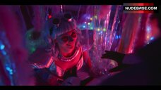 Tanya Reynolds Sexy Scene – Sex Education