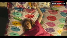 100. Aimee-Lou Wood Masturbating – Sex Education