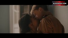 23. Amandla Stenberg Sex on Floor – Where Hands Touch