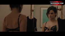 89. Jenny Slate Underwear Scene – Aardvark