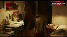 34. Rachelle Vinberg Sexy in Sports Lingerie – Skate Kitchen