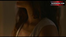 56. Rachelle Vinberg Sexy in Sports Lingerie – Skate Kitchen