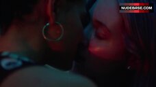 100. Fivel Stewart Lesbi Scene – T@Agged