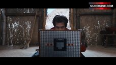 67. Stephanie Moore Full Frontal Nude – Under The Silver Lake