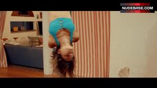 67. Jely Reategui Sexy Pole Dancer – How To Get Over A Breakup