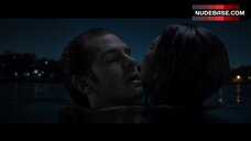 23. Callie Hernandez Tits Flash – Under The Silver Lake