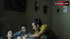 1. Gisselle Kuri in Bathtub – Diablero