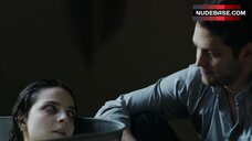 100. Gisselle Kuri in Bathtub – Diablero