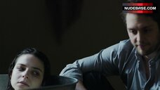 89. Gisselle Kuri in Bathtub – Diablero