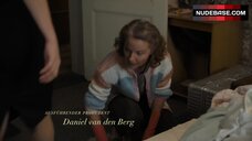 100. Maria Schrader Flashes Lingerie – Deutschland 83