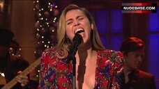 45. Miley Cyrus Hot – Saturday Night Live