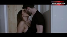 23. Becky Fletcher Sex Video – House On Elm Lake