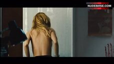 Martina Gusman Shower Scene – Lion'S Den