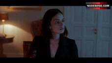 23. Kristin Lea Flashes Lingerie – Stella Blomkvist