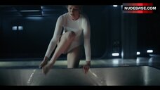 Sexy Gretchen Mol – Nightflyers