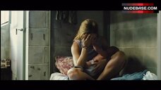 78. Martina Gusman Breast Feeding – Lion'S Den