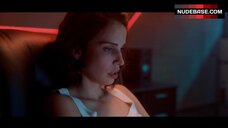 56. Heida Reed Masturbating – Stella Blomkvist