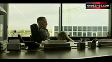 89. Kyra Sophia Kahre Blowjob – Parfum