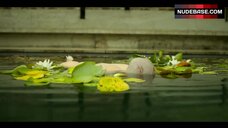 12. Siri Nase Naked Boobs and Butt – Parfum