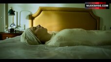 100. Roxane Durane Shows Breasts – Parfum