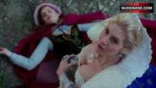 67. Elizabeth Mitchell Cleavage – Once Upon A Time