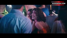 67. Hafsia Herzi Shows Her Panties during Dancing – Mektoub, My Love: Canto Uno