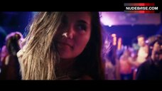 34. Ophelie Bau Sexy Dancing – Mektoub, My Love: Canto Uno