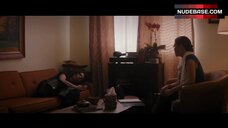 144. Mary Elizabeth Winstead Topless – All About Nina