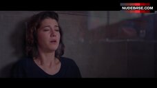 23. Mary Elizabeth Winstead Upskirt – All About Nina