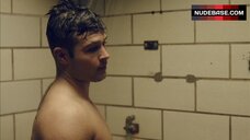 122. Nude Cortney Palm Under Shower – Death House