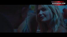 34. Sophie Kennedy Clark Lesbian Scene – Obey