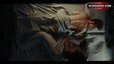 34. Jodie Smith Breasts Flash – Nightflyers