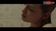 56. Sofia Del Tuffo Masturbating in Shower – Luciferina