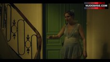 89. Josephine Drai Hot Scene – The Hook Up Plan